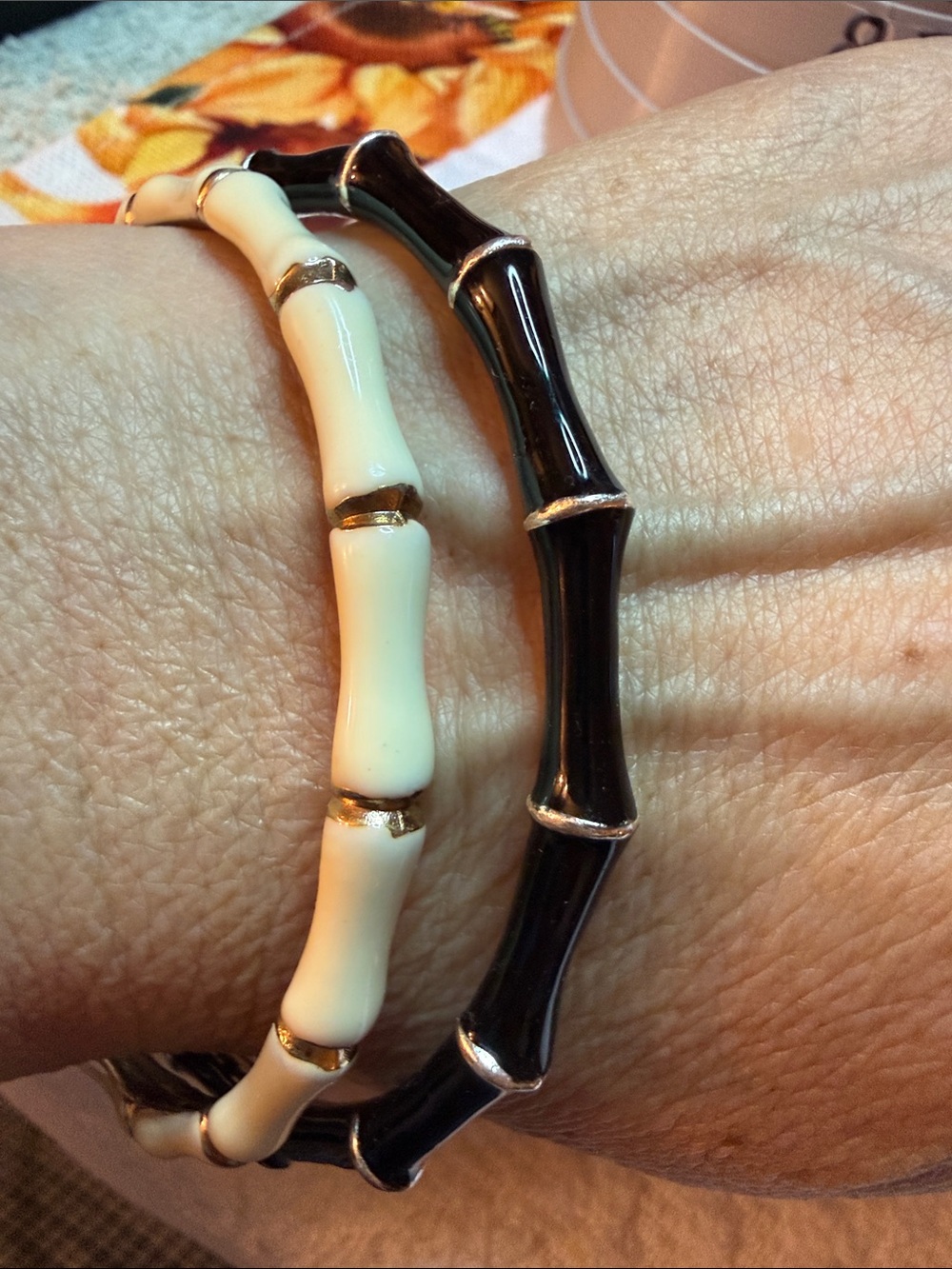Black and Cream Bamboo-Style Women's Bangle Bracelets